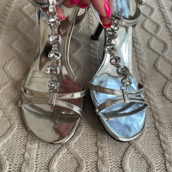 Jacqueline Ferar Vintage Rhinestone Silver Sandal Heels Women’s size 7 - Picture 11 of 12